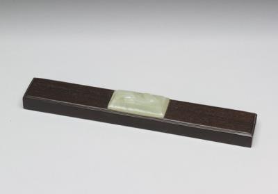 图片[2]-Wood paperweight with jade inlay, Qing dynasty (1644-1911)-China Archive